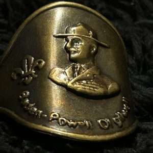 BP Baden Powell of Gilwell Metal Woggle